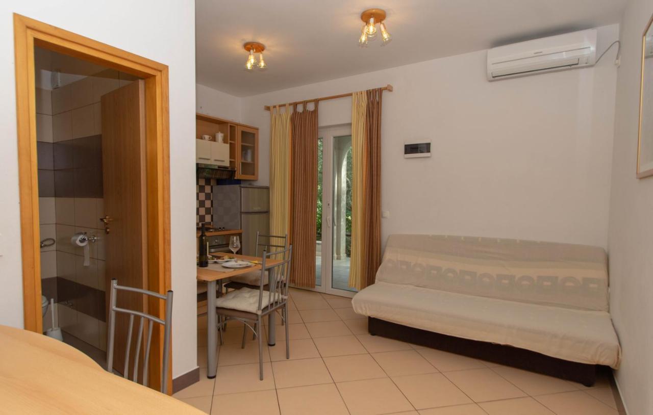 Apartments Valeria Zrnovo Exterior foto