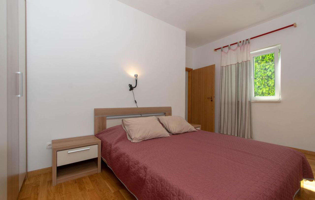 Apartments Valeria Zrnovo Exterior foto